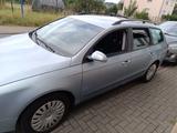 Volkswagen VW Passat Diesel 1,9 L Tüv Neu - VW Passat Gebrauchtwagen in Saarbrücken