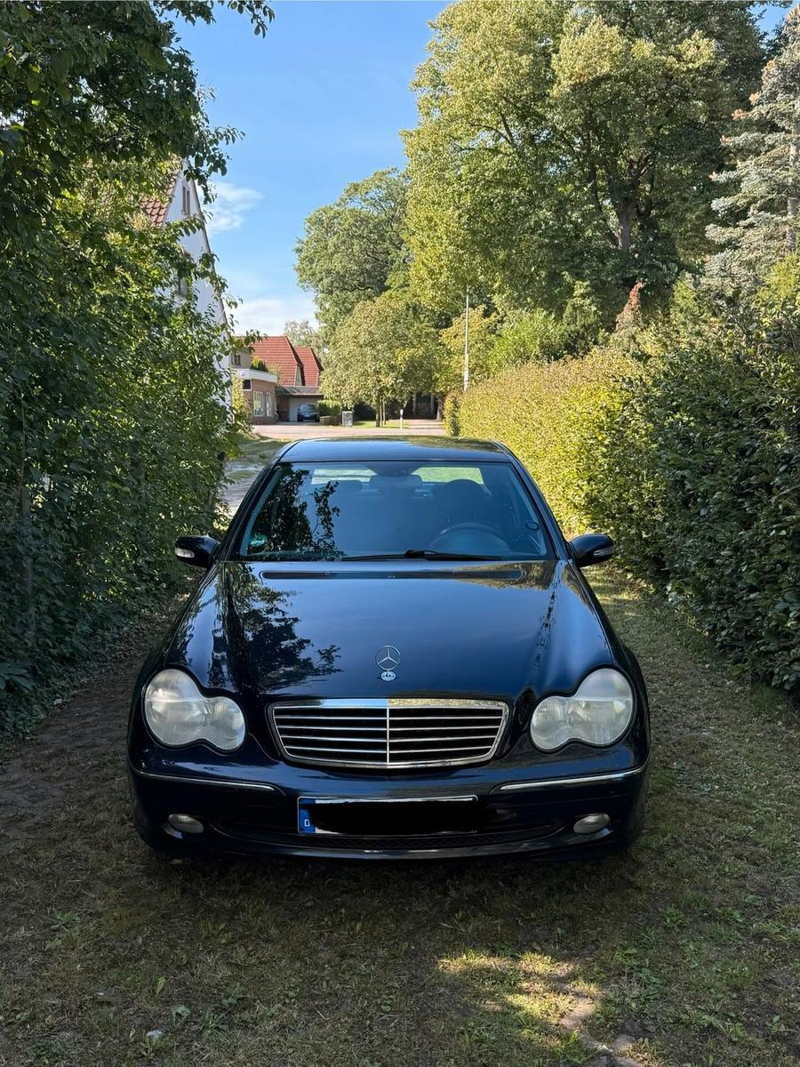 Mercedes-Benz C 180