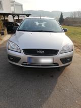 Ford Focus Turnier 1,6 l Duratec Ti-VCT, 1... - Ford Focus aus 2005: Turnier