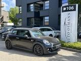 MINI ONE 1.5 Blackyard Automatik - MINI MINI: Black