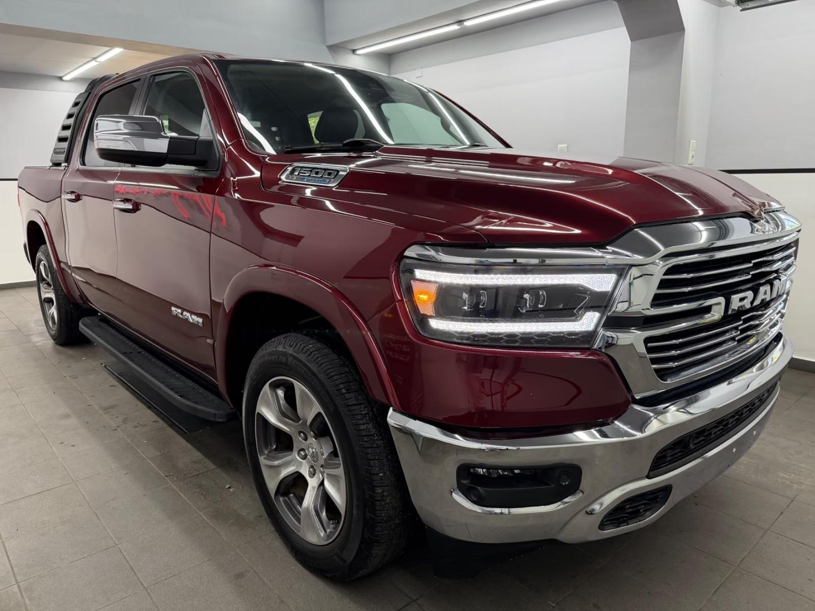 Dodge RAM 1500 HEMI 5.7 V8 eTorque 4x4 LARAMIE*Memo*SB