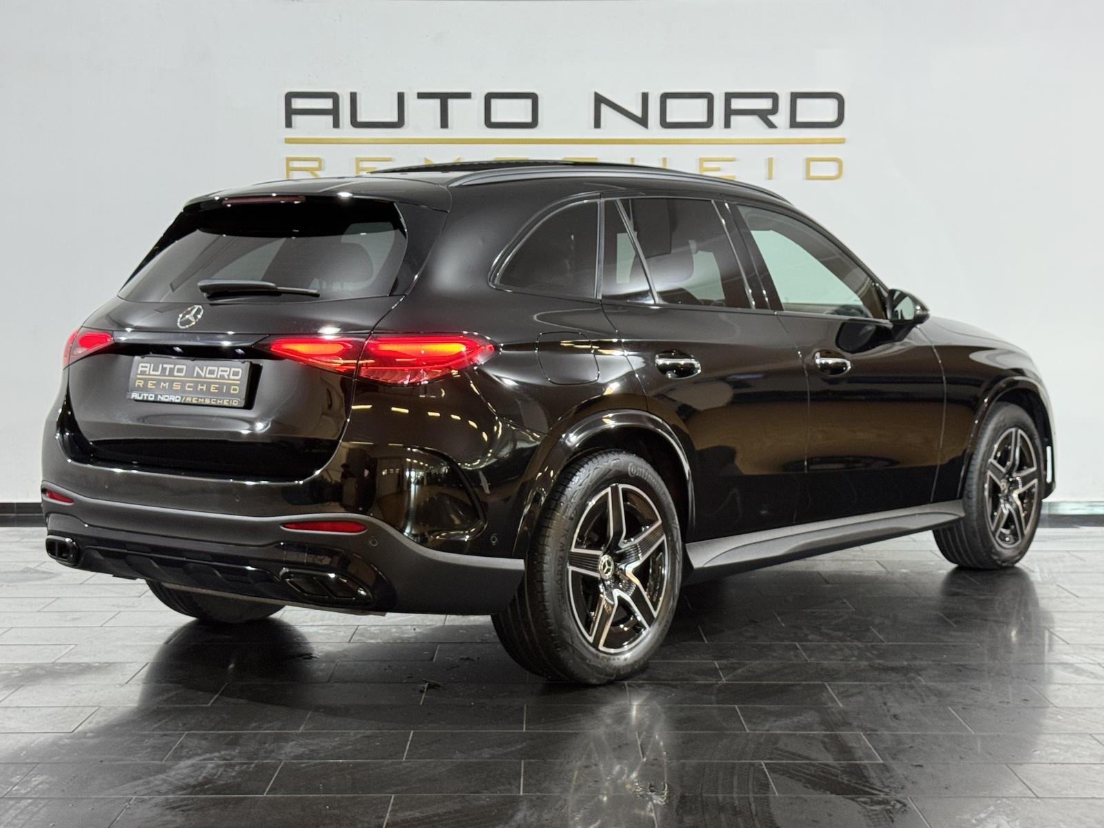 Mercedes-Benz GLC 200 AMG 4M*Pano*HeadUP*Night*360°*Memory*