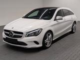 Mercedes-Benz CLA 180 SB LED/Navi/SHZ/Kam/Pano/AHK/elHeck/18LM - Mercedes-Benz CLA 180 Shooting Brake mit Anhängerkupplung