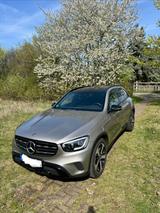 Mercedes-Benz GLC 400 d 4MATIC Autom. - - silberne Mercedes-Benz GLC 400