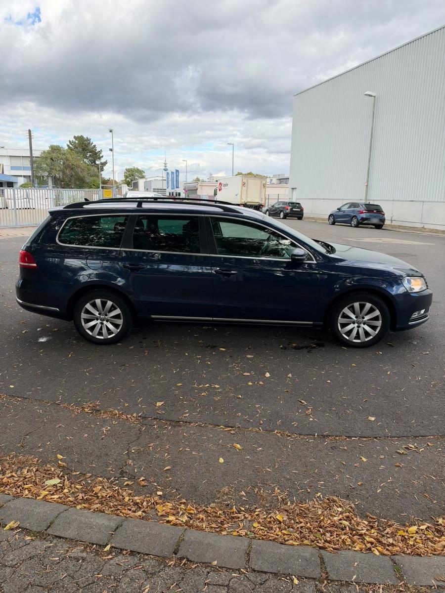 Volkswagen Passat 2014 — engine 140 HP (103kW)
