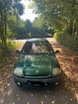 Renault Clio 1.2  1999  Benzin  229.179 km - Renault Clio aus 1999: 1.2