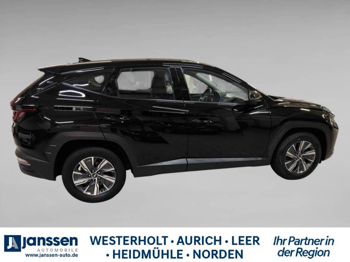 Fahrzeugabbildung Hyundai TUCSON Select/Navi/Rückfahrkamera/Start-Stopp