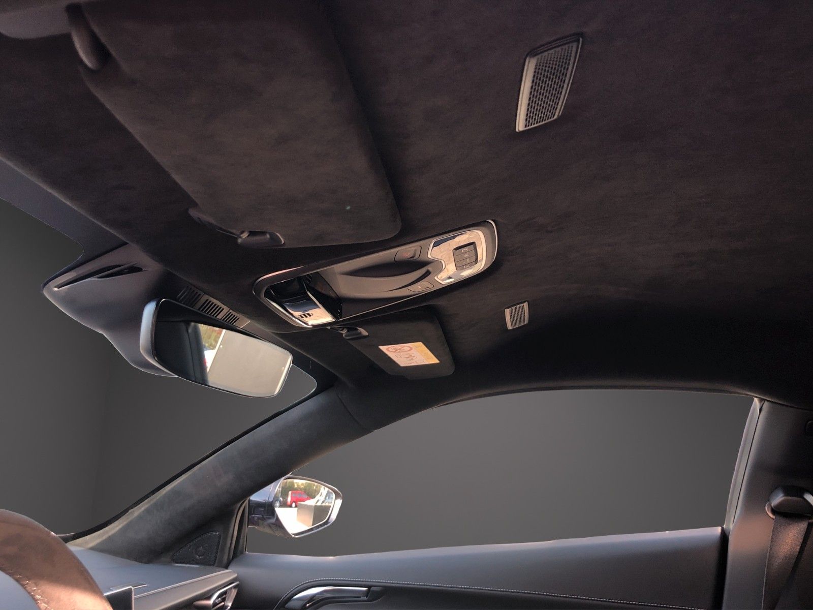 Fahrzeugabbildung Lotus Emira i4 Turbo SE Lotus Wuppertal