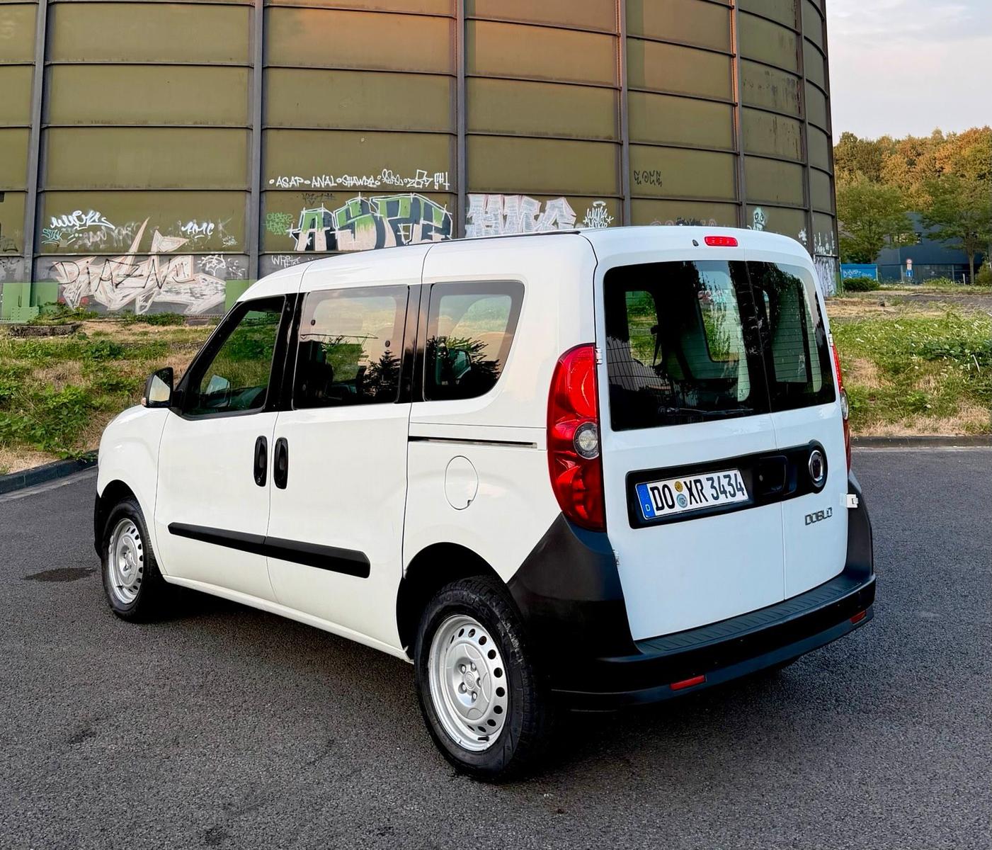 Fiat Doblo 2011 — photo 6