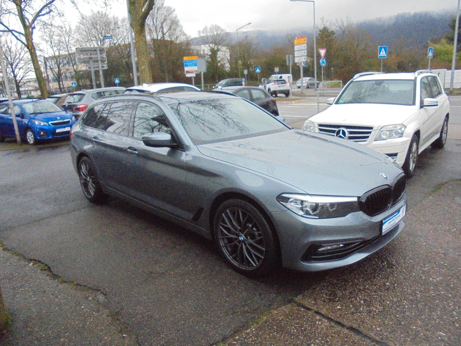 BMW 530 dtouring xDrive Sport Line"NAVI-XENON-LEDER"