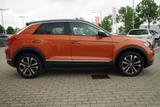 Volkswagen T-Roc 1.5 TSI DSG United LED Navi Standheizung A - : Allradantrieb, Geländewagen