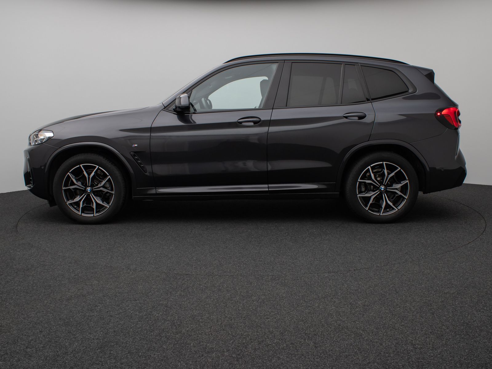 Fahrzeugabbildung BMW X3 xD20d M Sport Kamera DAB HiFi Stop&Go Komfort