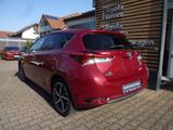 Toyota Auris 1.8 Hybrid Automatik Team Deutschland - rote Toyota Auris