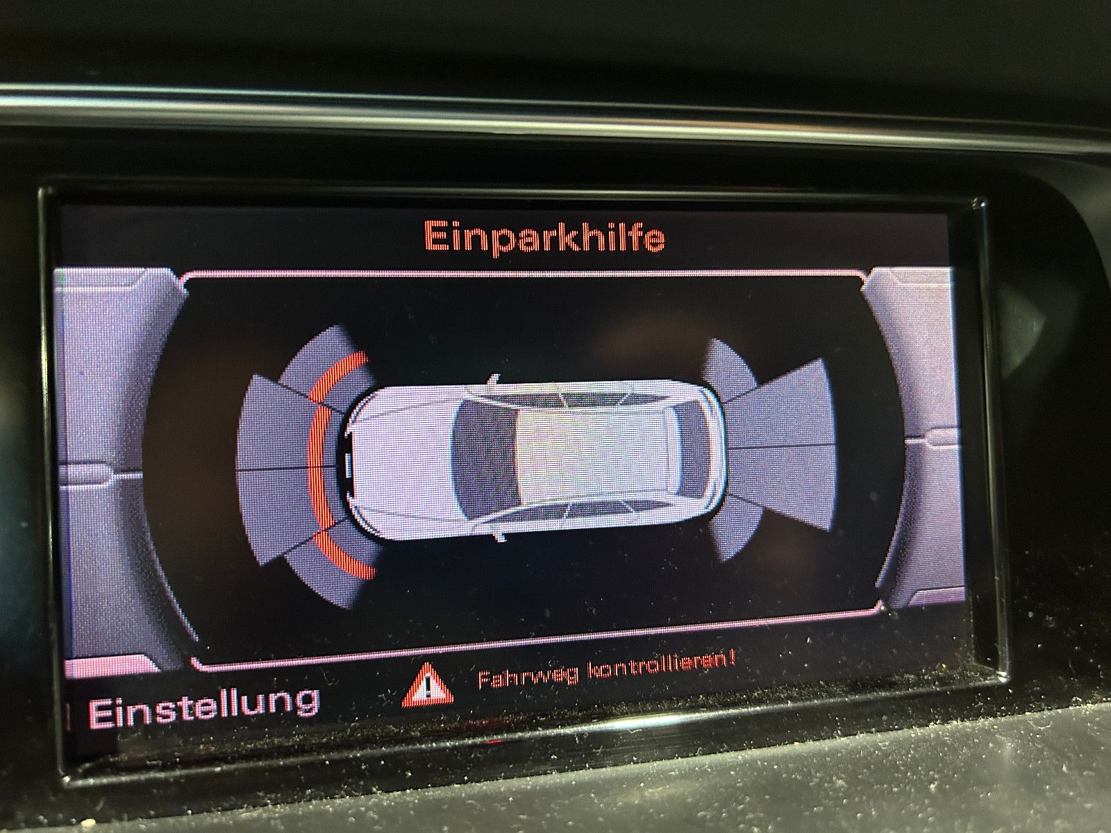 Fahrzeugabbildung Audi A4 Avant Attraction/SHZ/TEMPOMAT/PDC/KLIMA