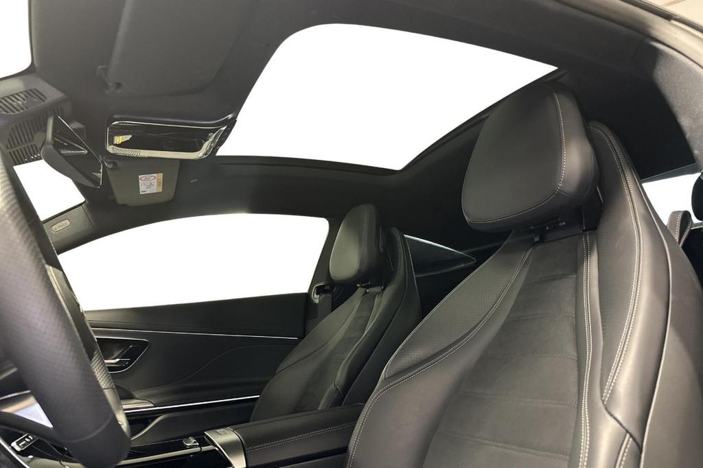 Mercedes-Benz CLE 300