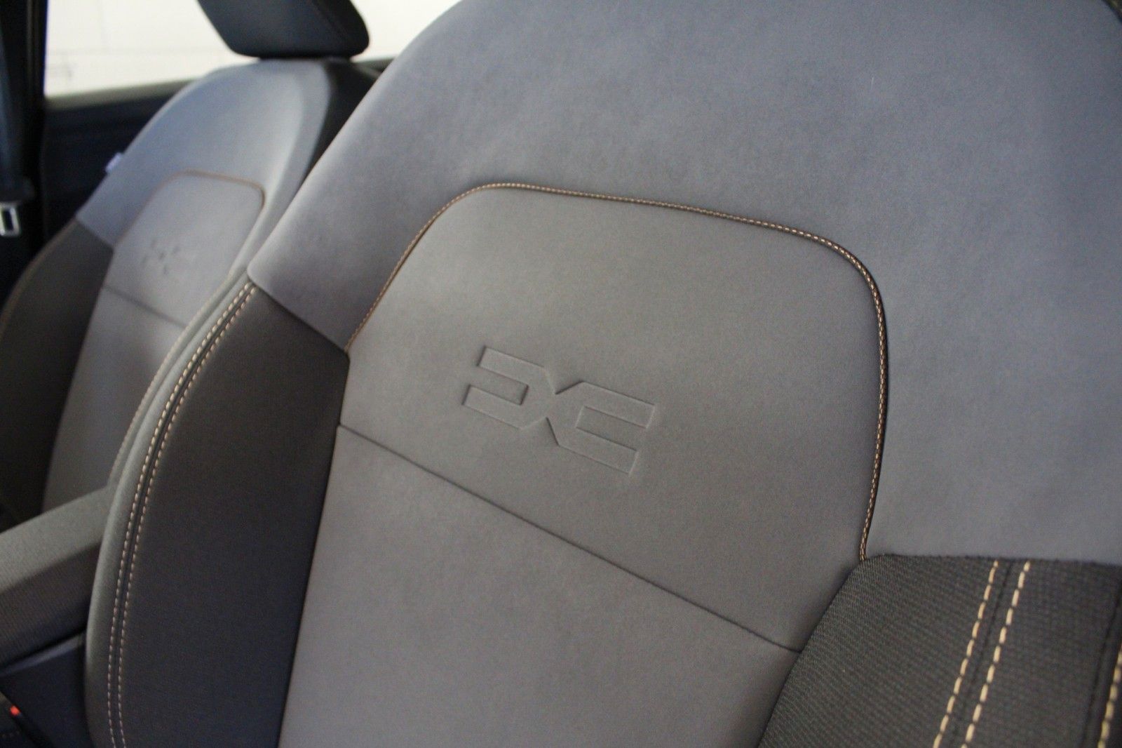 Fahrzeugabbildung Dacia Jogger Eco-G 100 Extreme+ 5-Sitzer *15237*