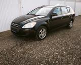 Kia Cee'd Kombi Anhängerkupplung SHZ Klima TÜV 4/27