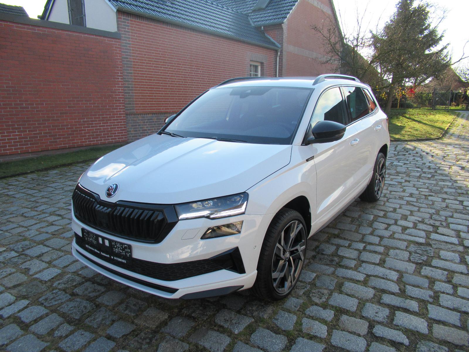 Skoda Karoq 1.5l TSI ACT DSG Sportline CANT AHK MATRIX