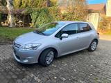 Toyota Auris.   *AUTOMATIK*NEU TÜV* - gebrauchte Toyota Auris aus dem Jahr 2010