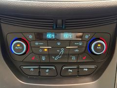 FORD C-Max Titanium|Navi|SHZ|LHZ|PDC|Automatik|Kamera FORD C-Max Titanium|Navi|SHZ|LHZ|PDC|Automatik|Kamera