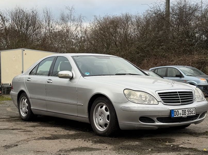 Fahrzeugabbildung Mercedes-Benz S 320 CDI