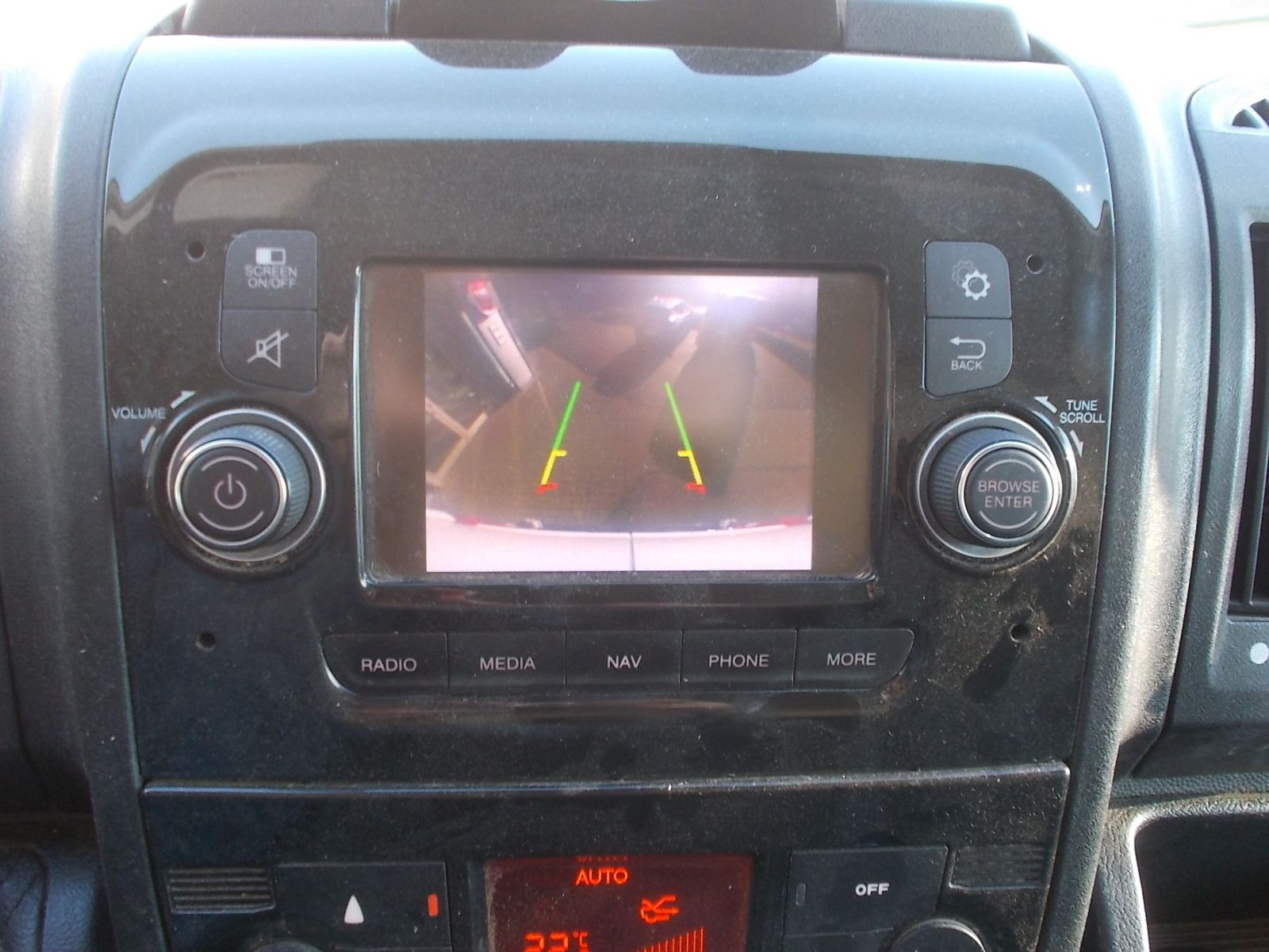 Fahrzeugabbildung Fiat Ducato KaWa L1H1 2.3 Mjet 140 PS + AHK + KLIMA