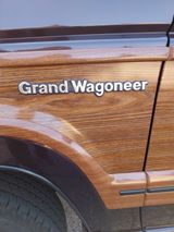 Jeep Grand Wagoneer Grand Cherokee 5.2i Auto Limited - Jeep Grand Cherokee mit Benzin-Antrieb: Geländewagen, 5.2