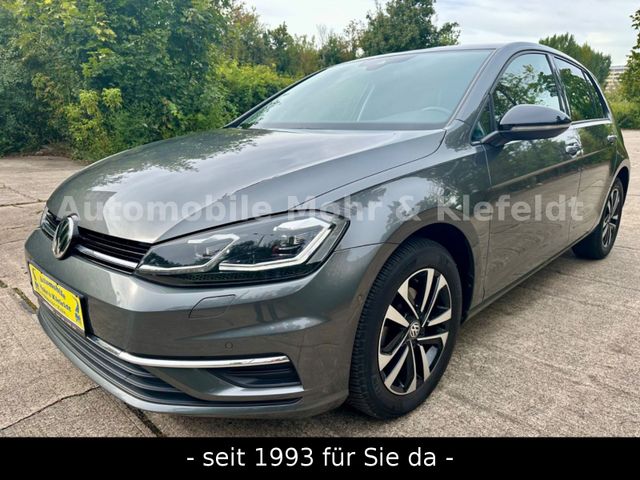 Volkswagen Golf VII Lim. IQ.DRIVE*LED*ACC*NAVI*SHZ*QI*PDC*