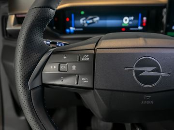 Opel Grandland Electric GS Panodach Navi Soundsy. LED
