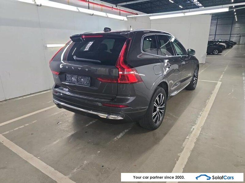 Volvo XC 60 B4 D Inscription Aut. Pano LED Virtual AC imagem 3