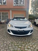Opel Astra OPC - Opel Astra aus 2012: Opc