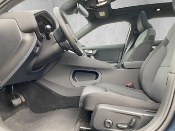 Polestar 2 82kWh Long Range Dual (MY24) Plus + 360