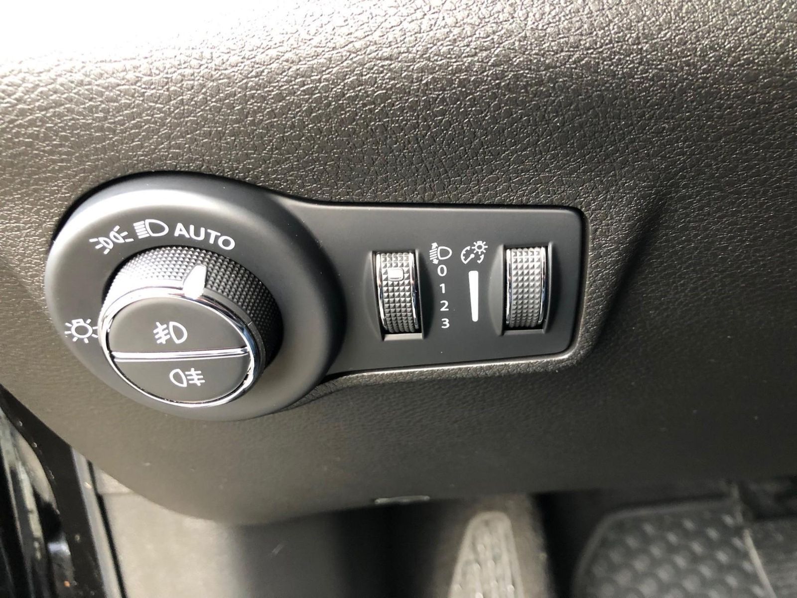 Jeep Compass - Bild 12