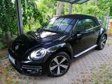 Volkswagen New Beetle Cabrio, Sammlerstück mit nur 2.... - VW New Beetle Gebrauchtwagen in Berlin