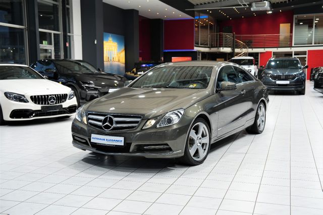 Mercedes-Benz E 250 CGI BE Coupe*AVANTGARDE*LEDER*NAVI*LED*