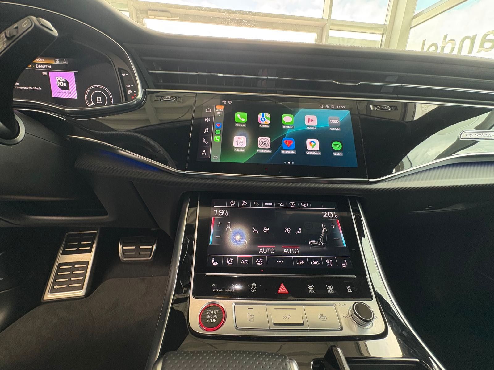 Fahrzeugabbildung Audi RSQ8 keramik*dynamik*massage*stand*23Z*akustik.