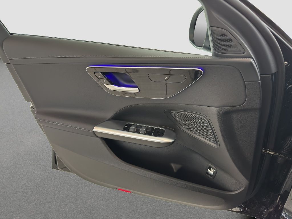 Fahrzeugabbildung Mercedes-Benz C 300 d T-Modell AMG*el. Heckklappe*LED*Kamera