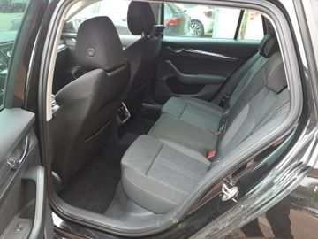 Skoda Octavia - 7