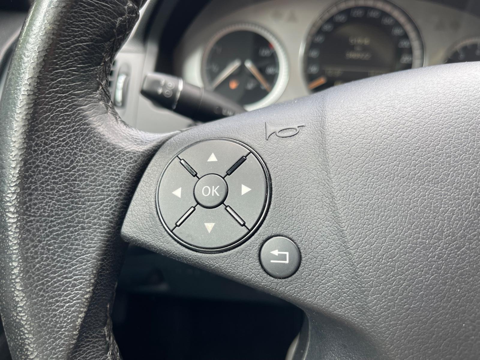 Mercedes-Benz C280 2008 — photo 23