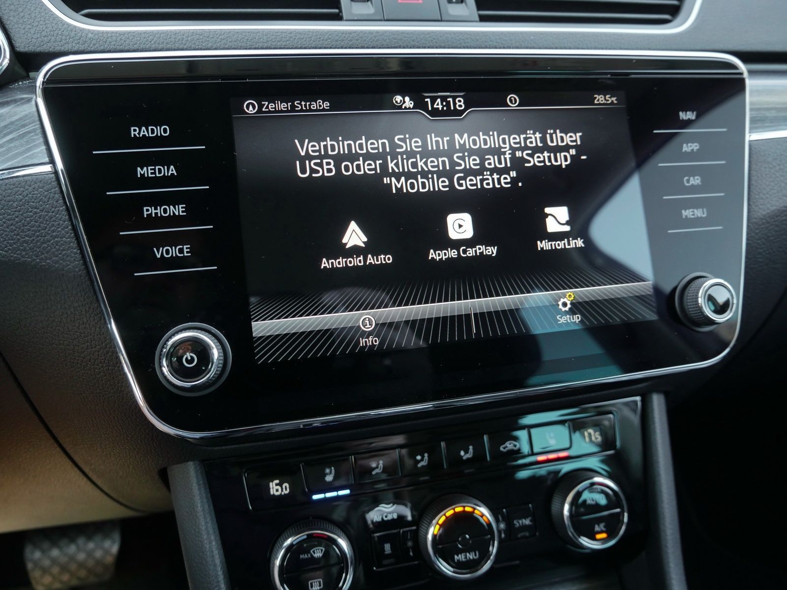 Skoda Superb - Bild 17