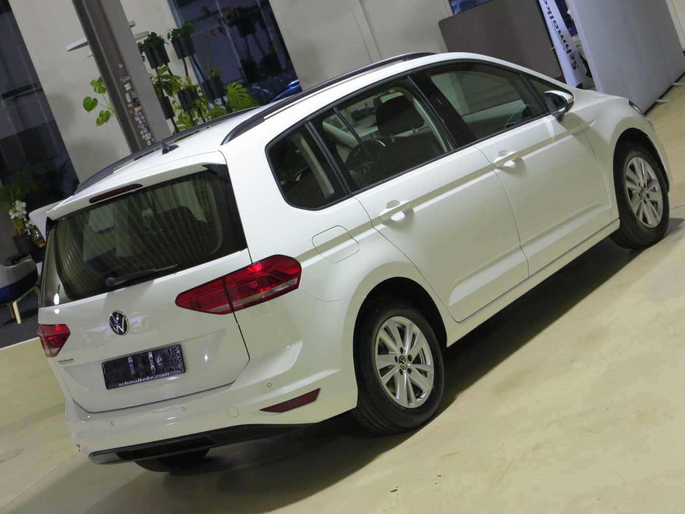 Volkswagen Touran 2.0 TDI SCR COMFORTLINE Navi DAB ACC