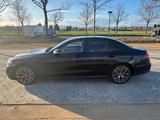 Mercedes-Benz E 220d AMG-Paket  - Mercedes-Benz E 220 mit Diesel-Antrieb: Alcantara, Limousine