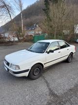 Audi 80 B4 2.0E Limousine Oldtimer Daily TÜV - weiße Audi 80