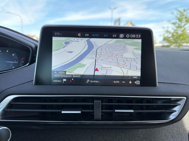 Peugeot 3008 Allure Rückfahrk. Massage Focal Sounds. Sit