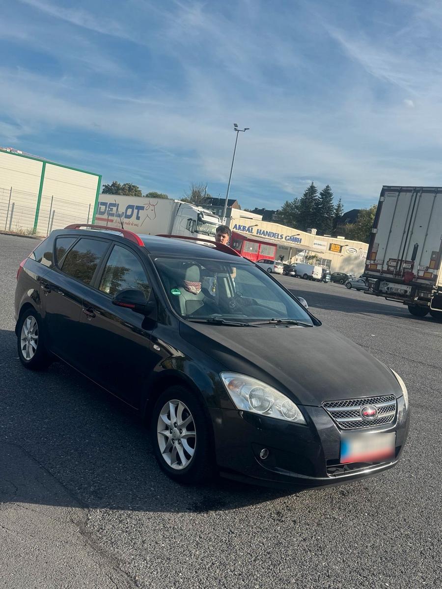 Kia cee'd, 2009