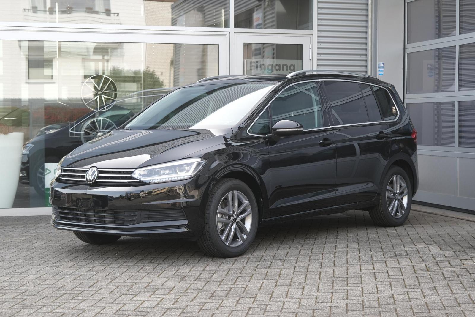 Volkswagen Touran 1.5 TSI Edition AHK 7-Sitze Navi Kamer...