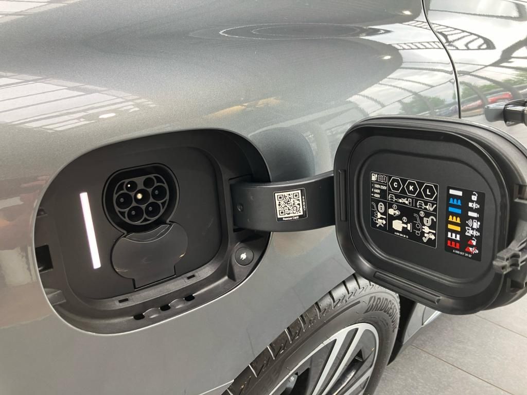 Fahrzeugabbildung Mercedes-Benz EQE 300 *Pano-Dach*LED*Kamera*Keyless