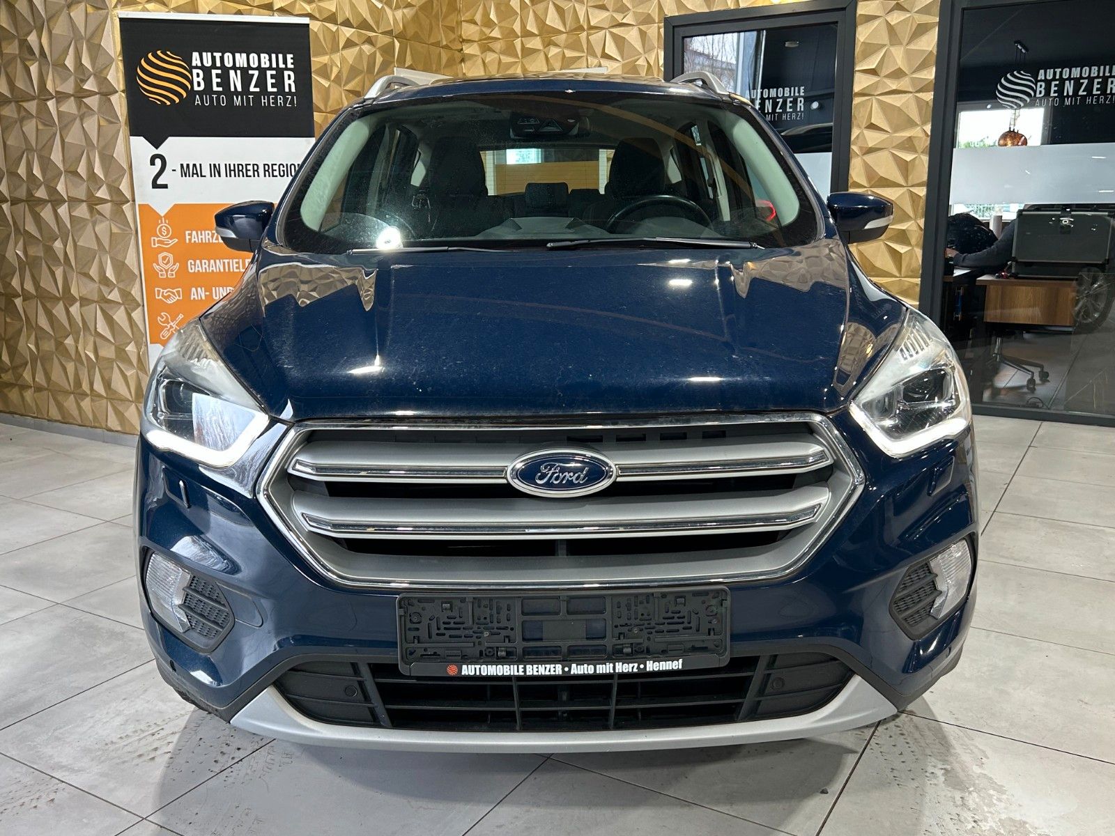 Fahrzeugabbildung Ford Kuga Titanium/PANO/AMBIENTE/KAMERA