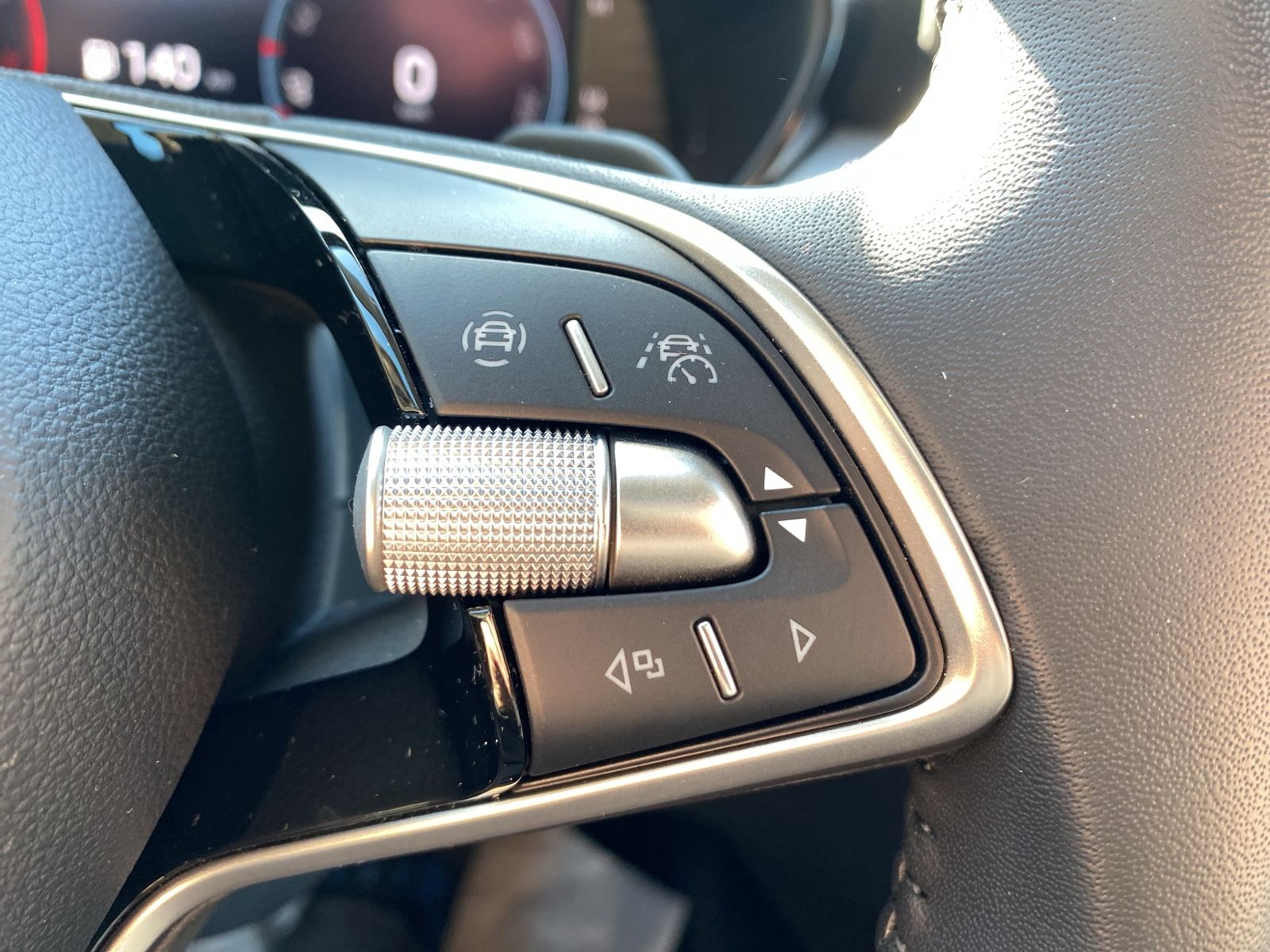 Fabia 1.0 TSI Selection, Fahrassitenz Paket, Inf