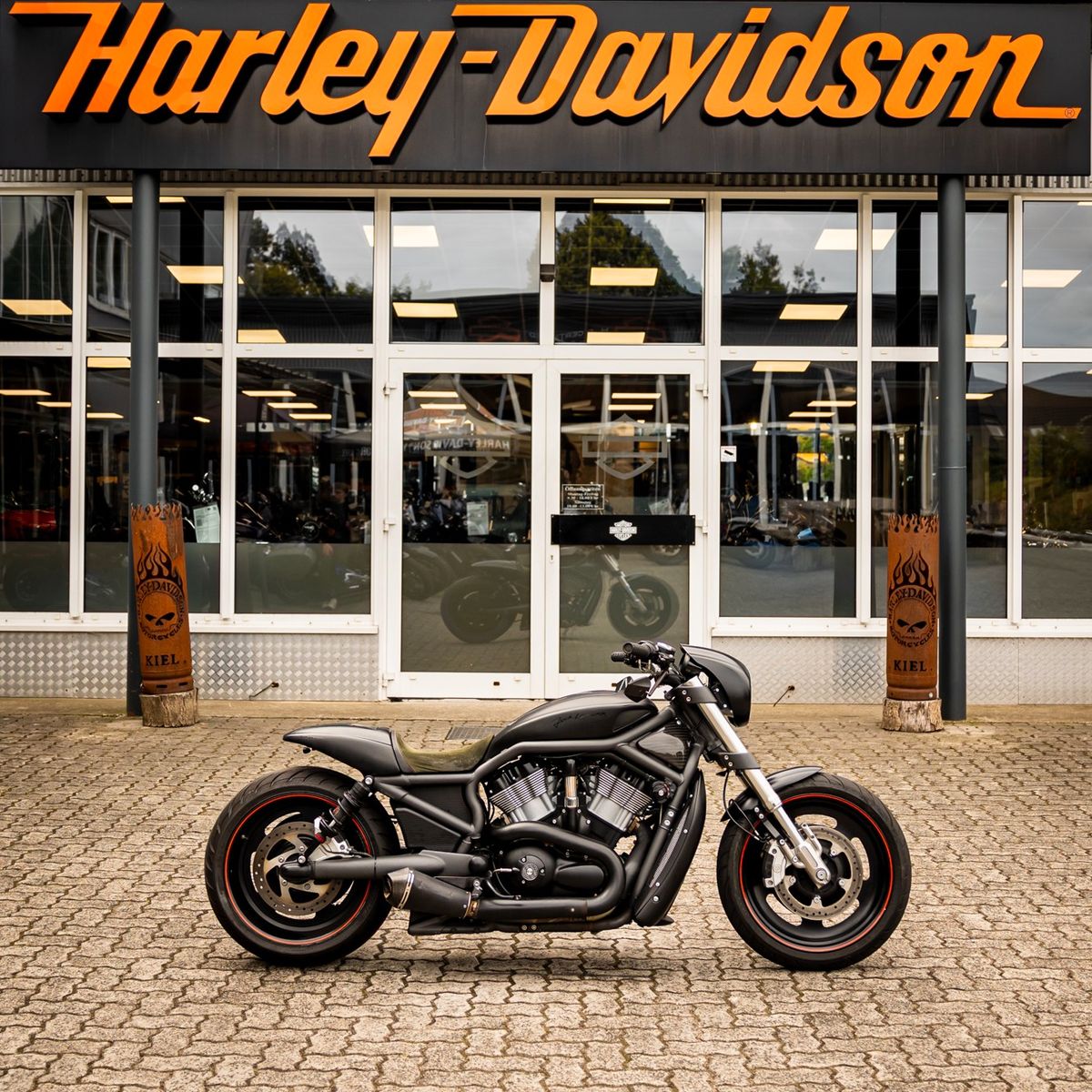 Fahrzeugabbildung Harley-Davidson VRSCR Street Rod - Jack Lomaxx